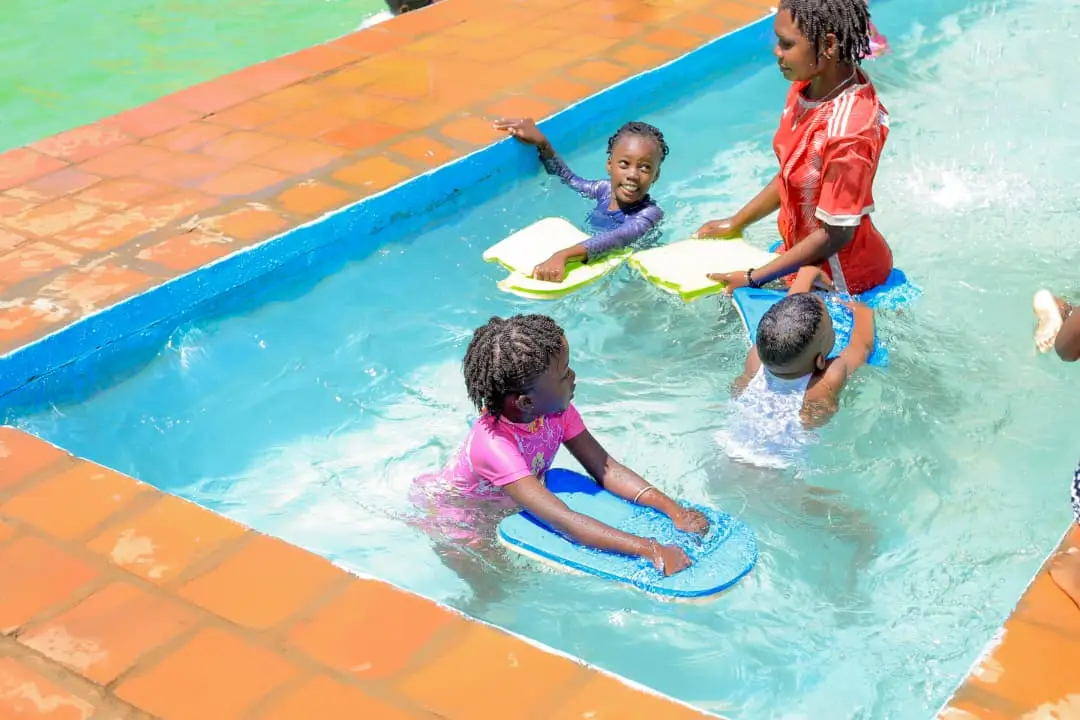 fecdb2cb 0f4c 4dc6 a935 69b860540b78